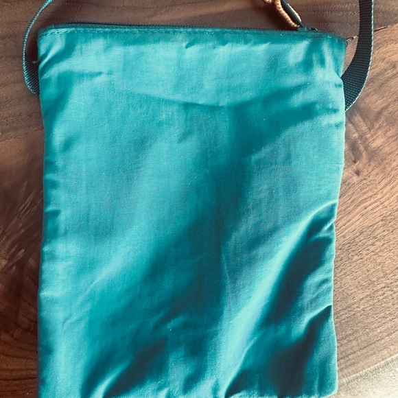 L.L. Bean Turquoise Fabric Crossbody Purse with Adjustable Strap (Brand New) - Picture 3 of 4